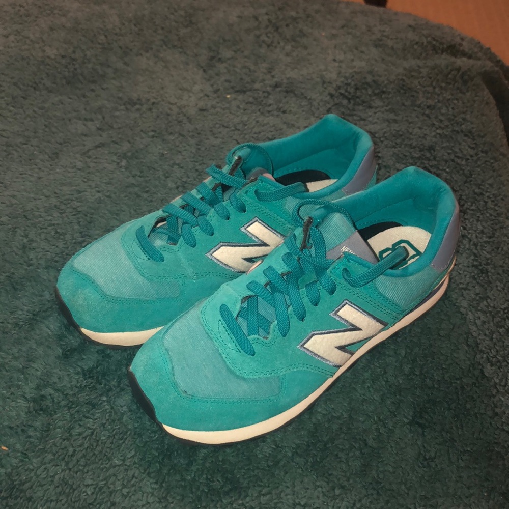 Women’s Teal/Turquoise new balance